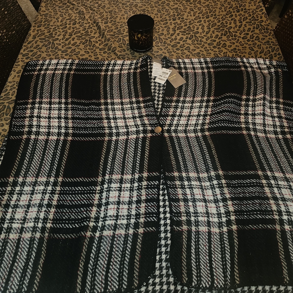 Button shawl sweater/poncho